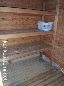 足付温泉の更衣室（内観）