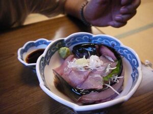 戸隠神告げ温泉湯行館 2011年に食べた「イワナの刺身」